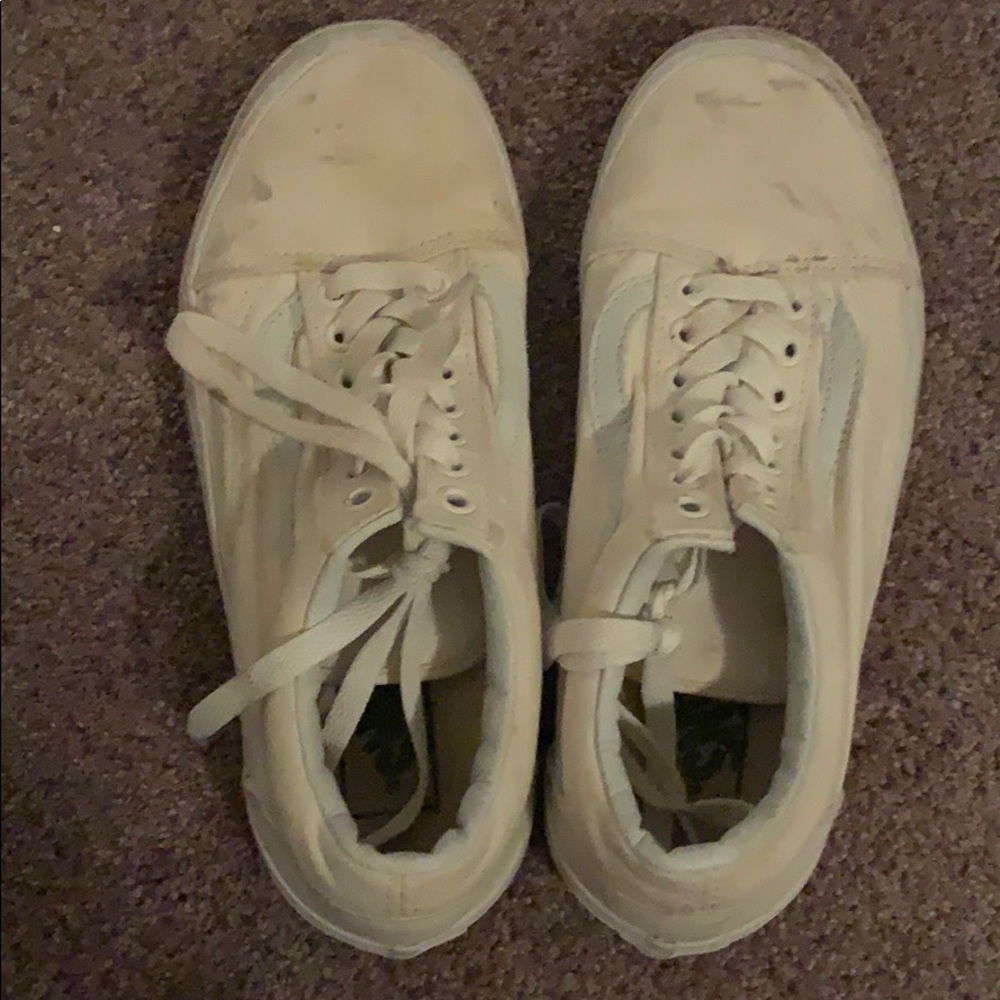 VANS - Picture 3 of 4